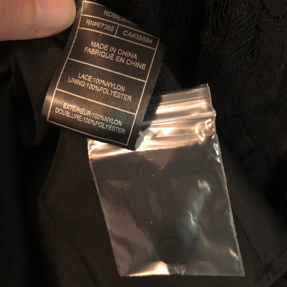 NWT BB Dakota Rihanna lace fit and flare dress - Picture 16 of 16